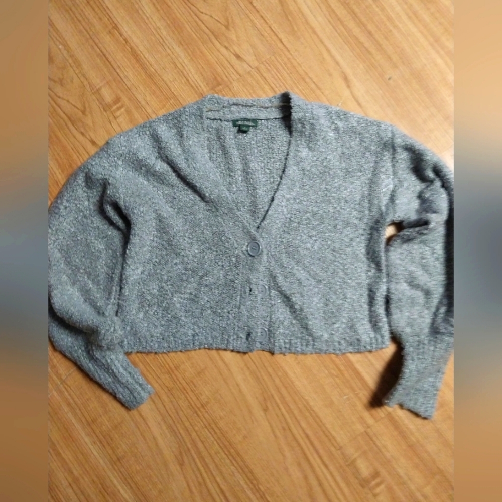 Cropped cardigan
